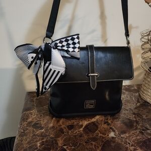Dooney & Bourke Black Shoulder Bag with Bow Accent GUC